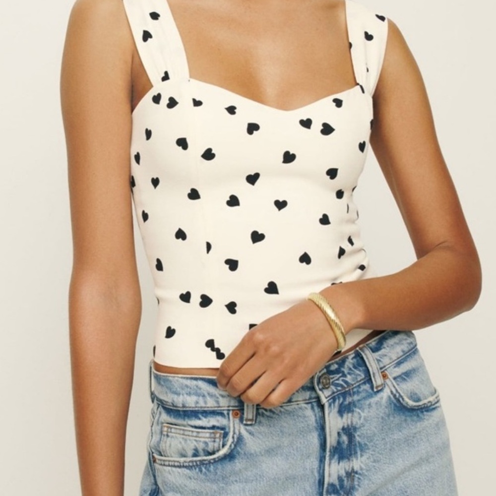 Reformation White tank black Heart top